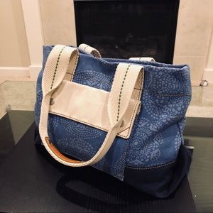 Fossil- Blue Multi Canvas Tote